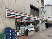 セブンイレブン神山店