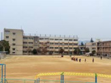 学文中学校