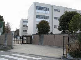 片山中学校の画像1