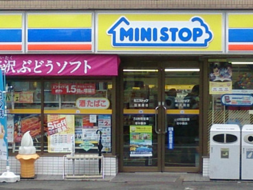 ミニストップ 阪東橋店の画像1