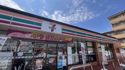 セブンイレブン 新小平駅前店の画像1