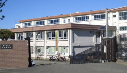 茅ヶ崎市立松林中学校の画像1