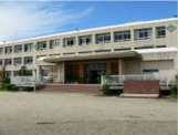 岡山小学校