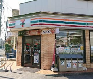セブンイレブン 市川新井3丁目店の画像1