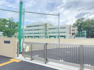 嘉島町立嘉島東小学校の画像1