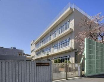 戸田市立戸田第二小学校の画像1