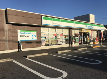 ファミリーマート 近江八幡中小森町店の画像1