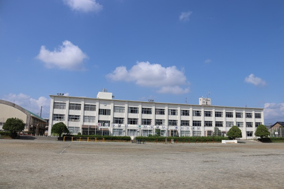 豊橋市立鷹丘小学校の画像1