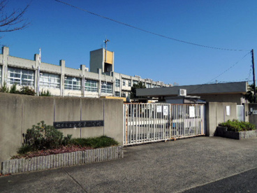 枚方市立東香里小学校の画像1