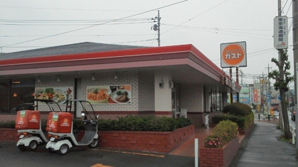ガスト 小作店の画像1