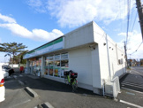 ファミリーマート 大松屋牛久店