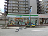 ファミリーマート 本八幡駅南口店