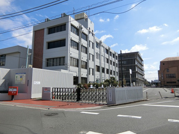 市川市 勤労福祉センターの画像1
