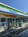 ファミリーマート 中川万場店