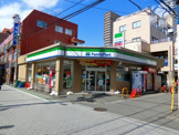 ファミリーマート 市川南八幡店