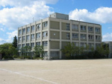 門真市立第三中学校