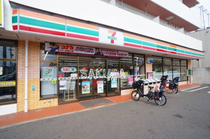 セブン-イレブン 横浜日吉５丁目店の画像1