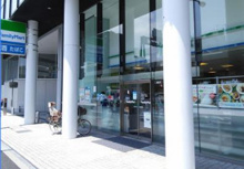 ファミリーマート 南麻布三丁目店