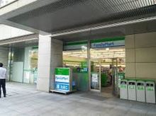 コンビニエンスストア ファミリーマート 六本木一丁目店