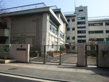 横浜市立南吉田小学校の画像1