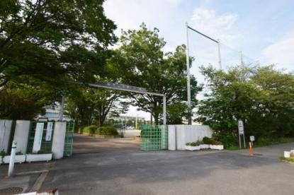 草加市立谷塚中学校の画像1