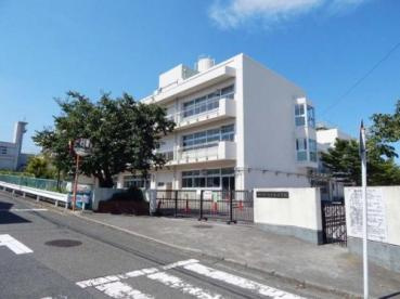 横浜市立西が岡小学校の画像1