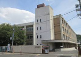 柏原市立柏原東小学校