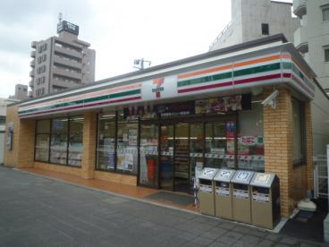 セブンイレブン 上福岡富士見通り店の画像1