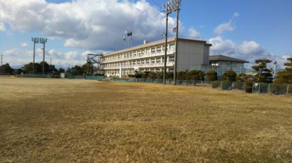 弥富市立十四山中学校の画像1