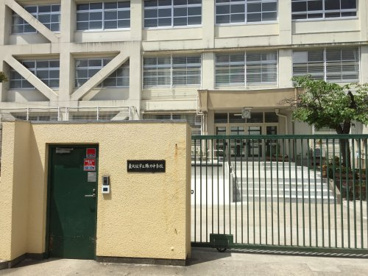 東大阪市立弥刀中学校の画像2