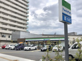 ファミリーマート芦原橋駅前店
