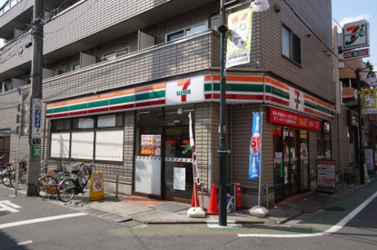 セブンイレブン 練馬中村橋駅北店の画像1