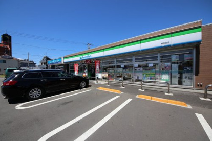 ファミリーマート　東秋留店の画像1