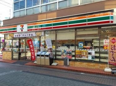 セブンイレブン 草加谷塚1丁目店の画像1