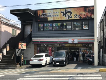 セブンイレブン大津石山駅前店の画像1