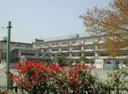 小金井市立緑小学校の画像1