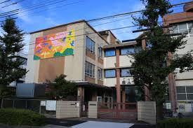 名古屋市立今池中学校の画像1