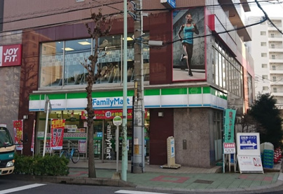 ファミリーマート 川口並木二丁目店の画像1