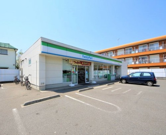 ファミリーマート羽村富士見公園前の画像1