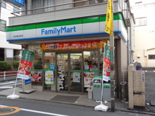 ファミリーマート 渋谷神山町店
