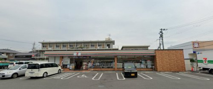 セブンイレブン 奈良法蓮町店の画像1