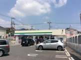 コンビニエンスストア ファミリーマート 町田高ヶ坂店