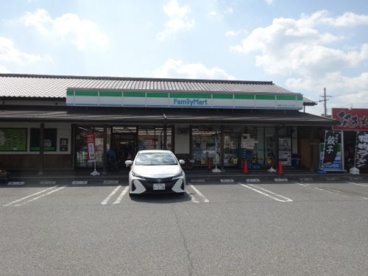 ファミリーマート 東条インターパーク店の画像1