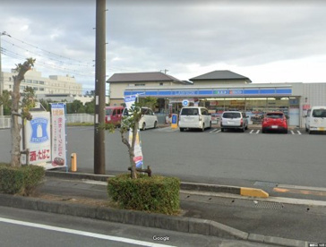 ローソン　富士三四軒屋店の画像1