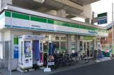 ファミリーマート 南田辺駅前店