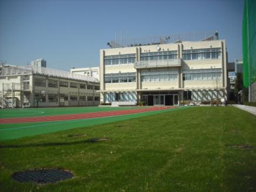 世田谷区立中里小学校の画像1