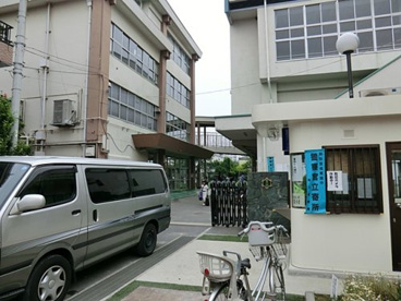 尾久西小学校の画像1