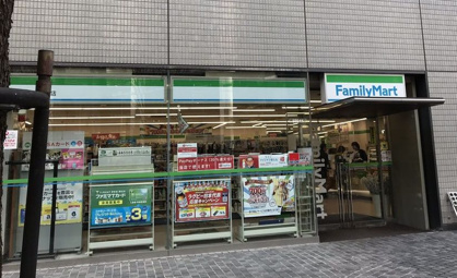 ファミリーマート 近鉄堂島ビル店の画像1
