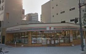 セブンイレブン 大阪金蘭会前店の画像1