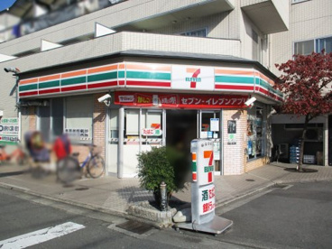 セブンイレブン 京都花園店の画像1